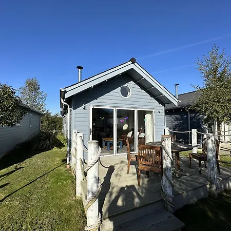 Puffin - Part Of The The Bay Village With Pool, Gym And Direct Access, Pub, Restaurant, Tennis And Meadows Walks