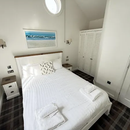 Dom wakacyjny Puffin - Part Of The The Bay Village With Pool, Gym And Direct Access, Pub, Restaurant, Tennis And Meadows Walks Filey