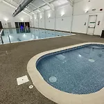 Puffin - Part Of The The Bay Village With Pool, Gym And Direct Access, Pub, Restaurant, Tennis And Meadows Walks 法利