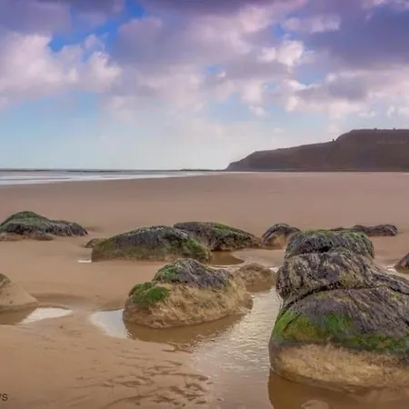 別荘 Puffin - Part Of The The Bay Village With Pool, Gym And Direct Access, Pub, Restaurant, Tennis And Meadows Walks