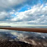 Casa vacanze Puffin - Part Of The The Bay Village With Pool, Gym And Direct Access, Pub, Restaurant, Tennis And Meadows Walks